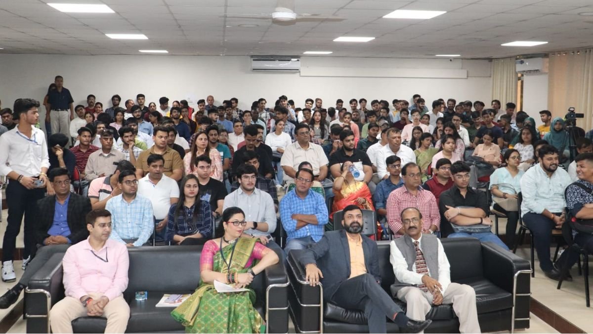 IMS Noida conducted induction programmes for the new sessions