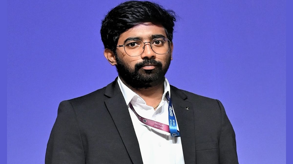 Yoga Aravind Honored with Icon of Responsibility Award – A Trailblazer at 25