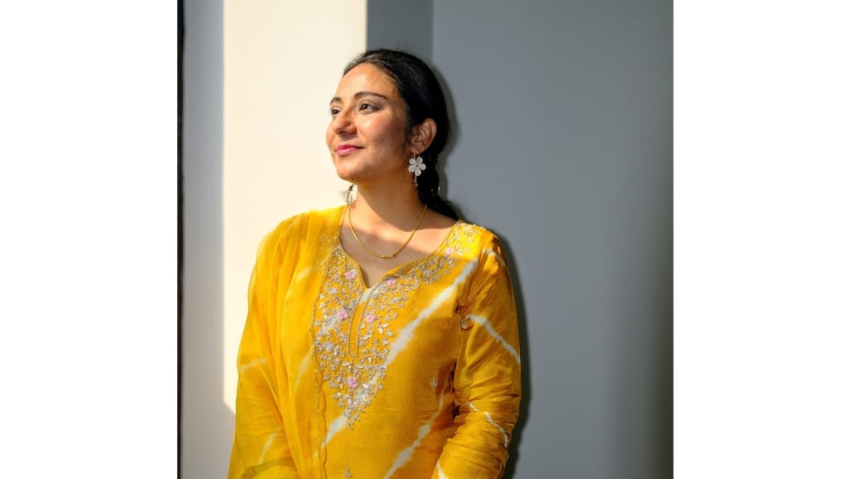 The Body Bends, But What About the Mind? UNESCO Laureate Ilashrei Anand Asks the World On Yoga Day