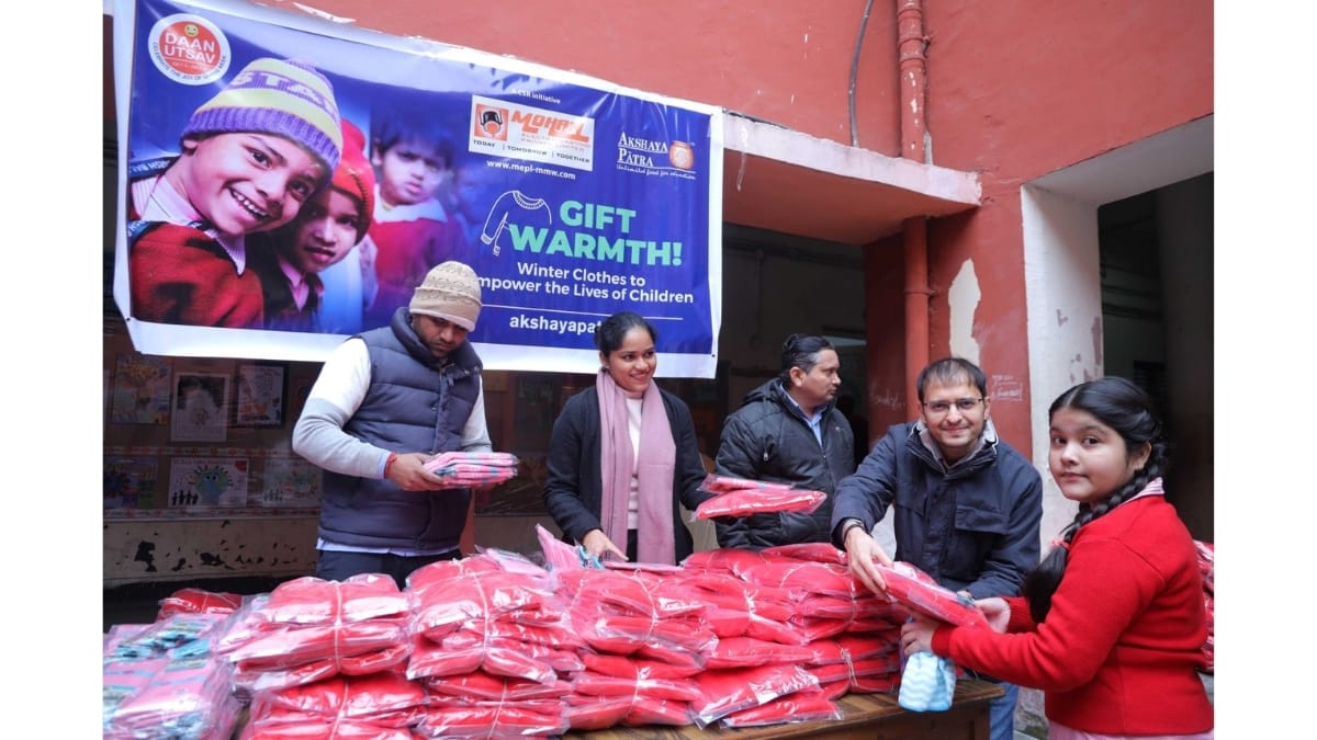 Anshul Garg Mohan – CSR Initiative With The Akshaya Patra Foundation To Support 600 Govt. School Girls