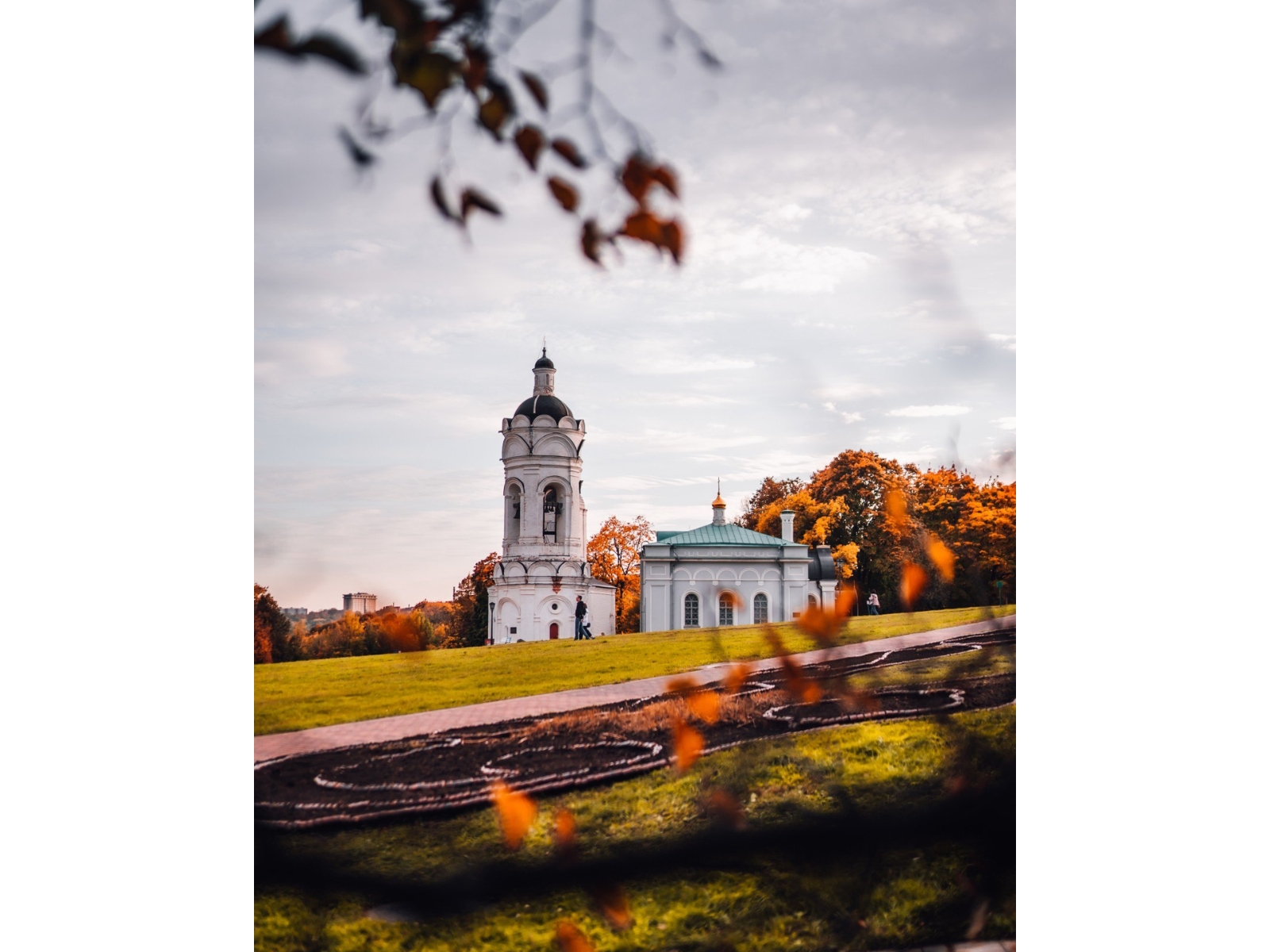 Why visit Moscow in autumn