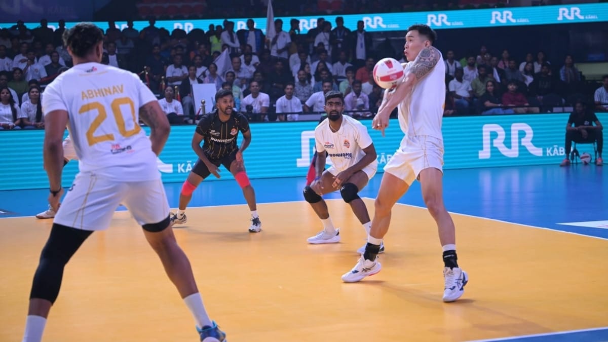 PVL 2025: Season 4 (Match 27): Ahmedabad Defenders end Mumbai Meteors’ unbeaten run with thrilling 3–1 victory